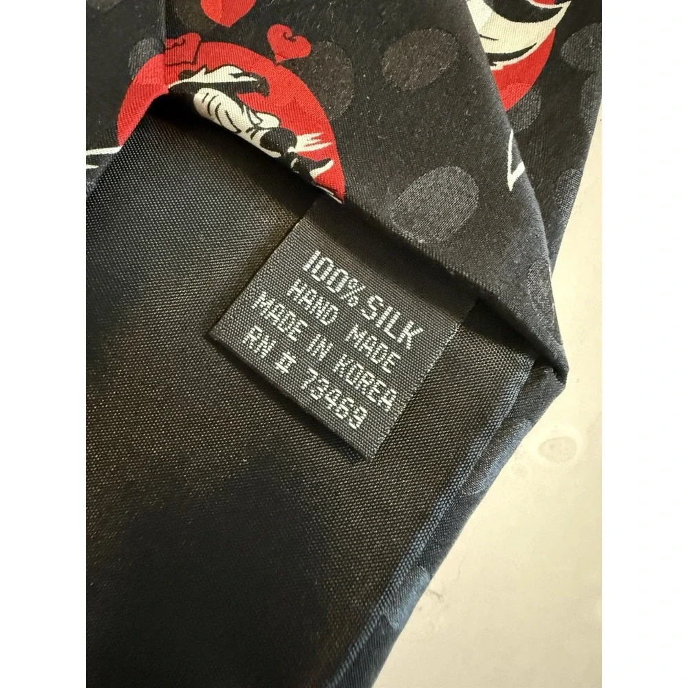 Vintage Looney Tunes Mania Ties Lot of 3 Bugs Bunny Taz Pepe Le Pew Silk‎ 90s WB